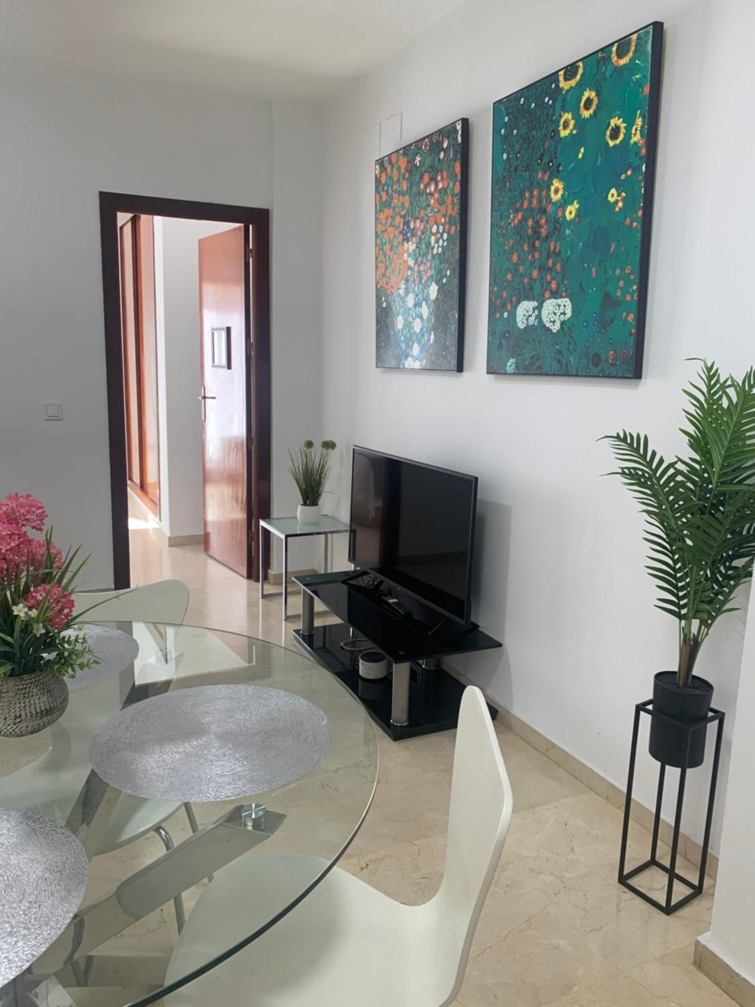 Beach And City Apartment A 50M De La Playa Фуэнхирола Экстерьер фото